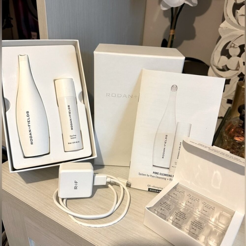Rodan & Fields Pore Cleansing system